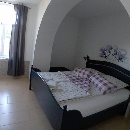 Vivi Studio Apartments マリ・ロシニュ 部屋 写真