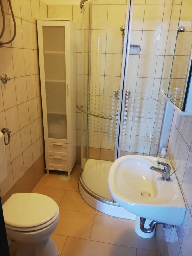 Vivi Studio Apartments マリ・ロシニュ エクステリア 写真