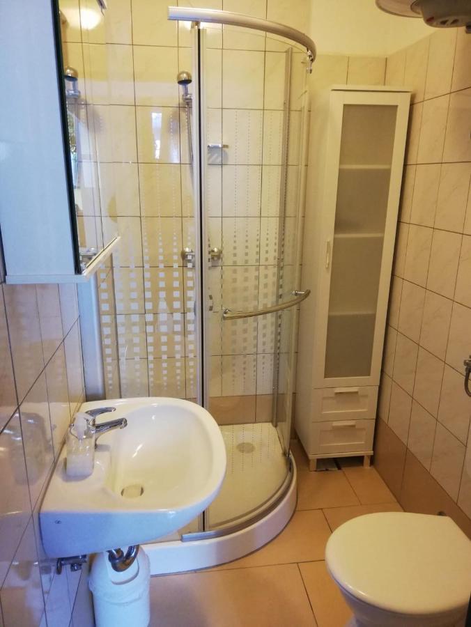 Vivi Studio Apartments マリ・ロシニュ エクステリア 写真